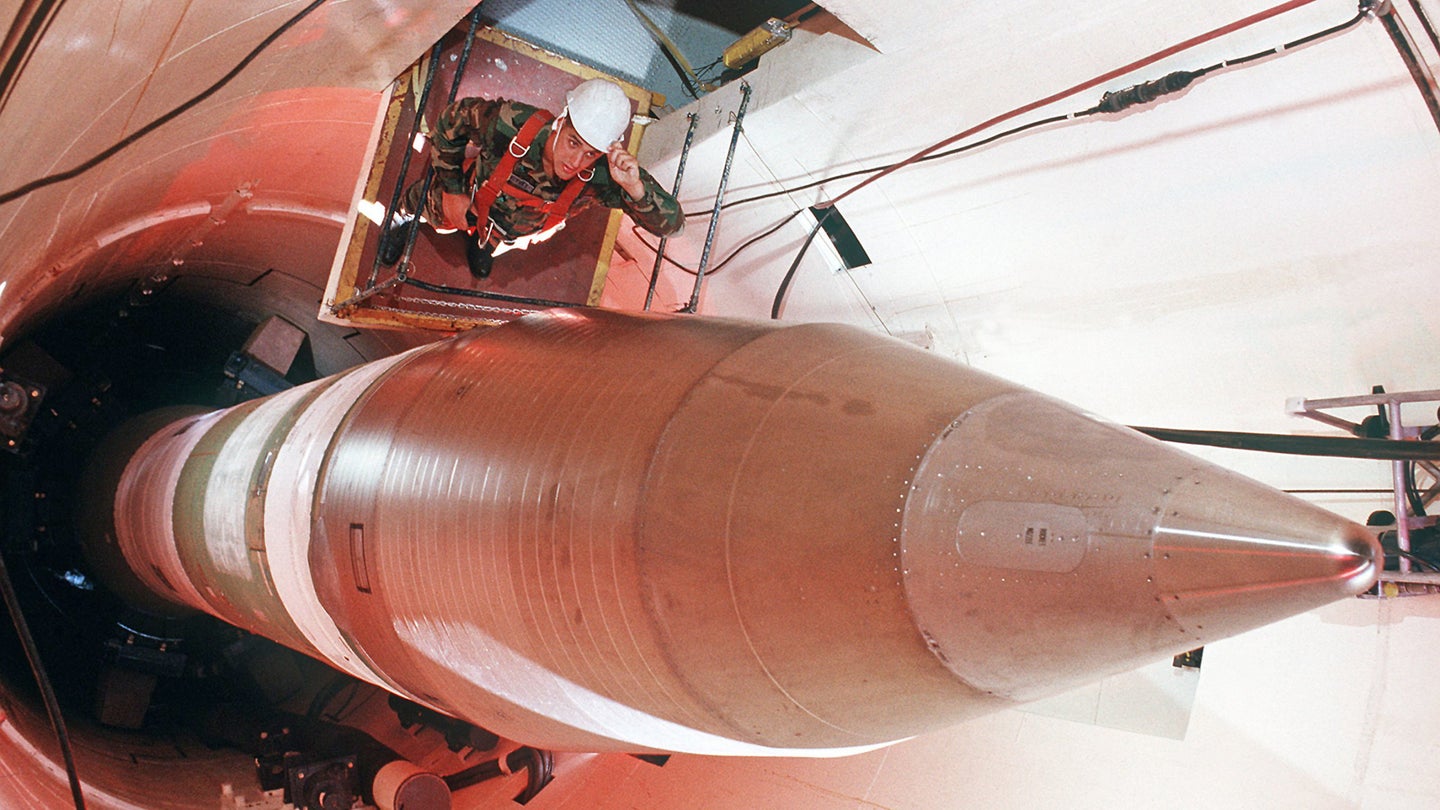 LGM-30 Minuteman III photo