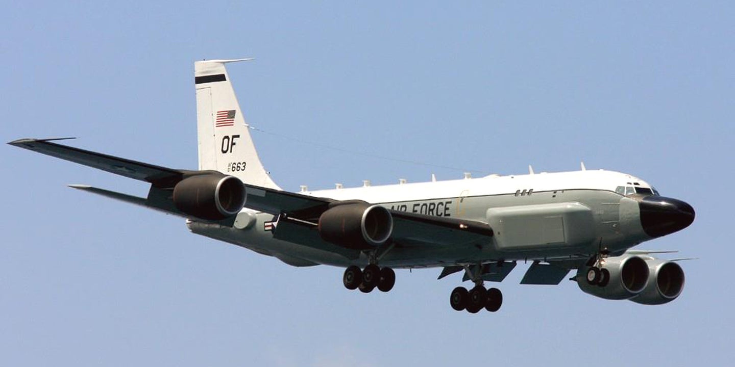 RC-135 photo