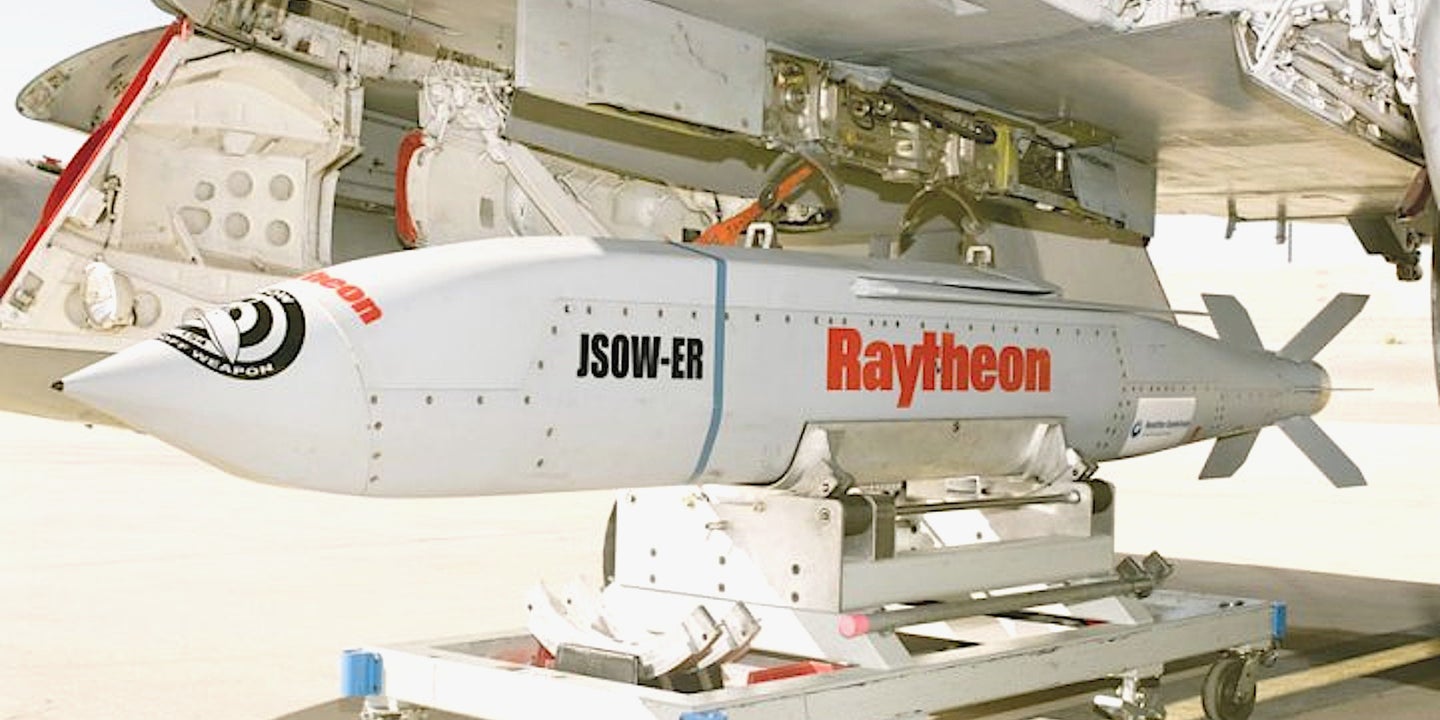 AGM-154 Joint Stand-Off Weapon (JSOW) photo