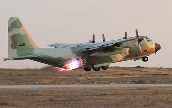 flickr_-_israel_defense_forces_-_iaf_jet_blasts_off_into_the_duska.jpg