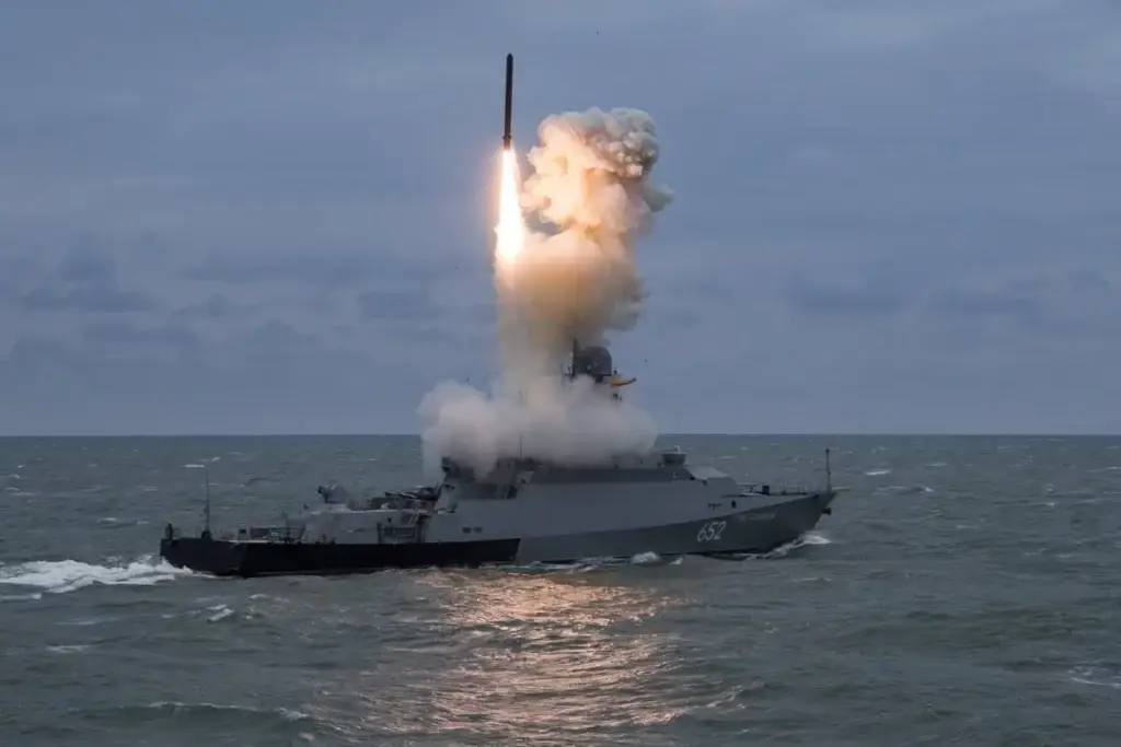 A Kalibr cruise missile being launched. Guided munitions like Kalibr are among the Russian weapons production most impacted by foreign sanctions.