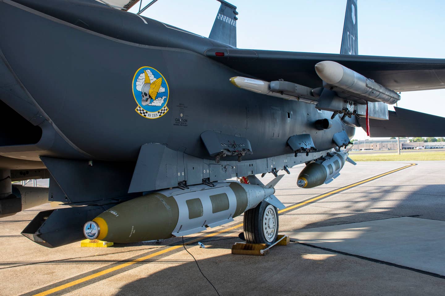 Modified 2,000-pound GBU-31 Joint Direct Attack Munitions on an F-15E as part of the second test in the Quicksink Joint Capability Technology Demonstration. <em>U.S. Air Force photo / 1st Lt Lindsey Heflin</em>
