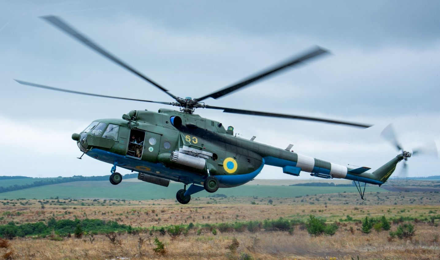 Ukrainian Mi-8/17 Hip-type helicopter equipped with Russian-designed rocket pods. (Public Domain)