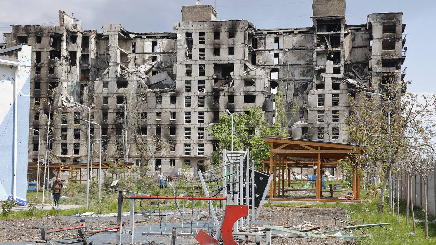 Destruction in Mariupol as Russia continues to attack Ukraine