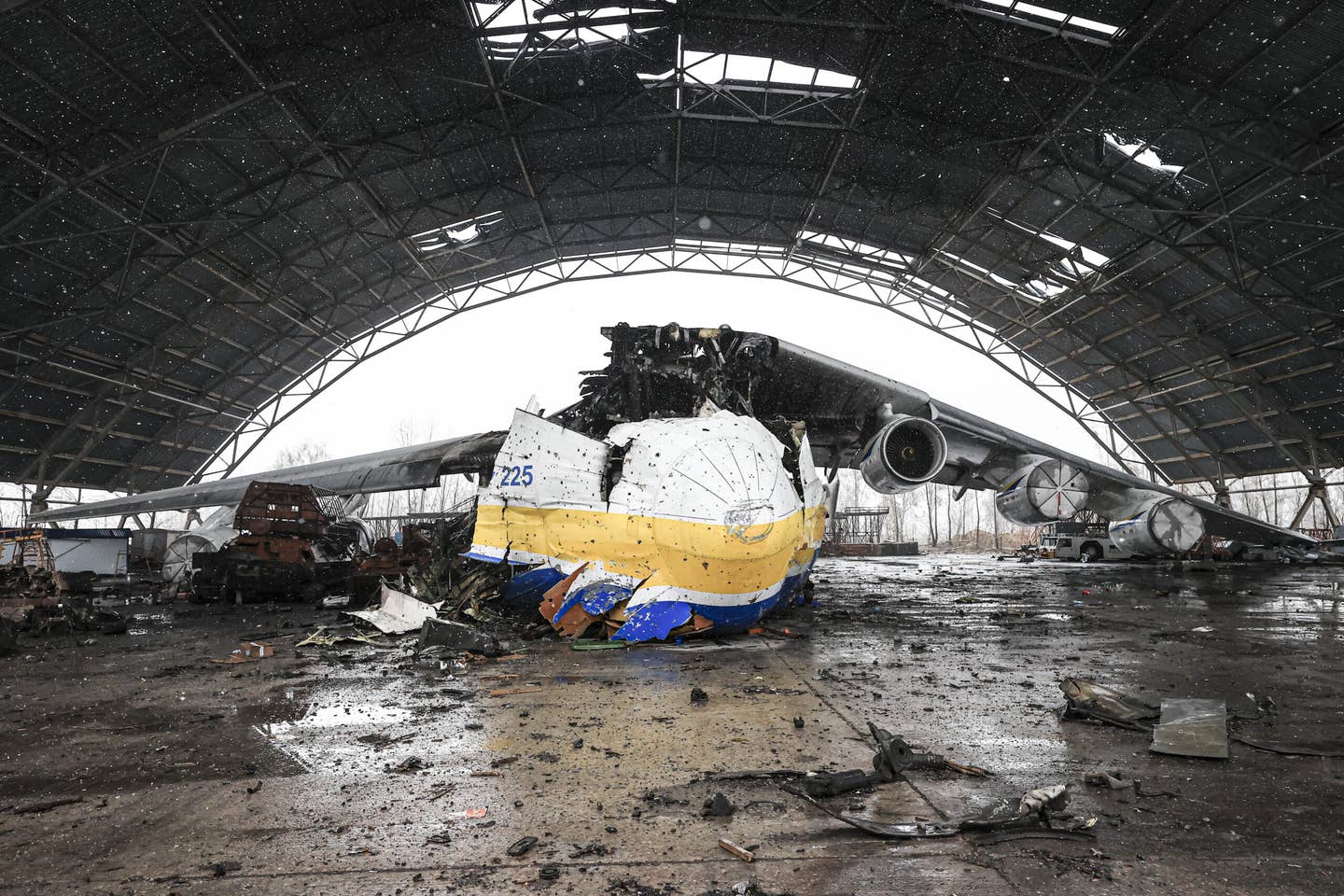 The wreckage of Antonov An-225 Mriya cargo plane, the world's biggest cargo jet. (Photo by Metin Aktas/Anadolu Agency via Getty Images)