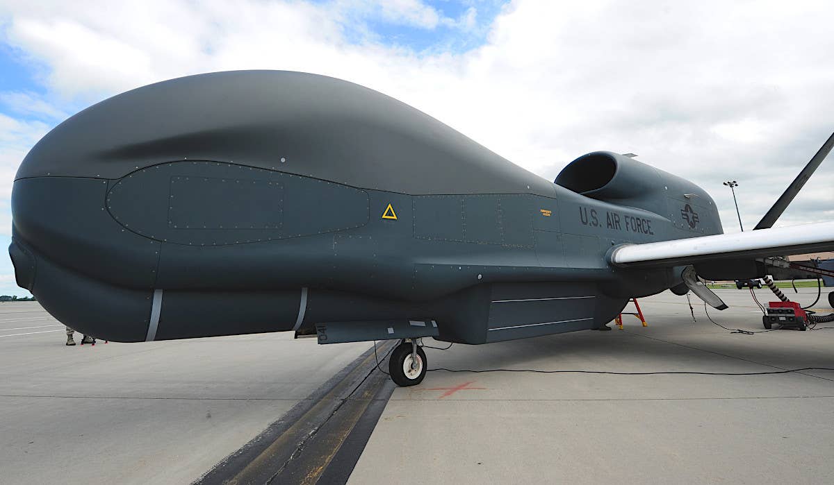 A Block 40 RQ-4 Global Hawk with its MP-RTIP radar in a gondola under the central fuselage. <em>USAF</em>