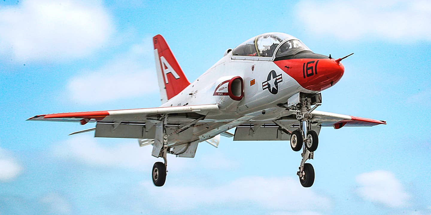 Navy T-45C Jet Trainer Crashes Into Texas Field