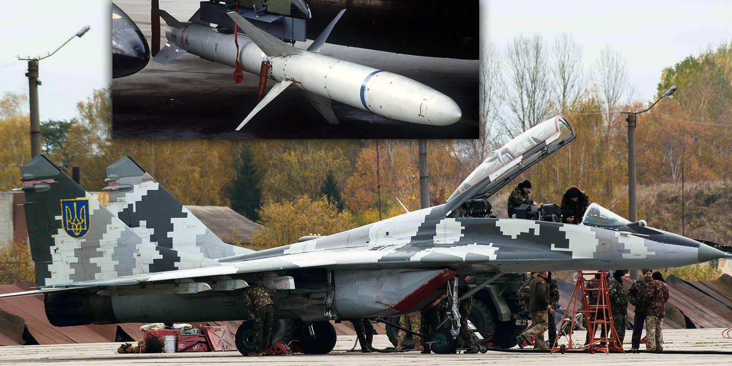 Ukrainian MiG-29s Are Firing AGM-88 Anti-Radiation Missiles