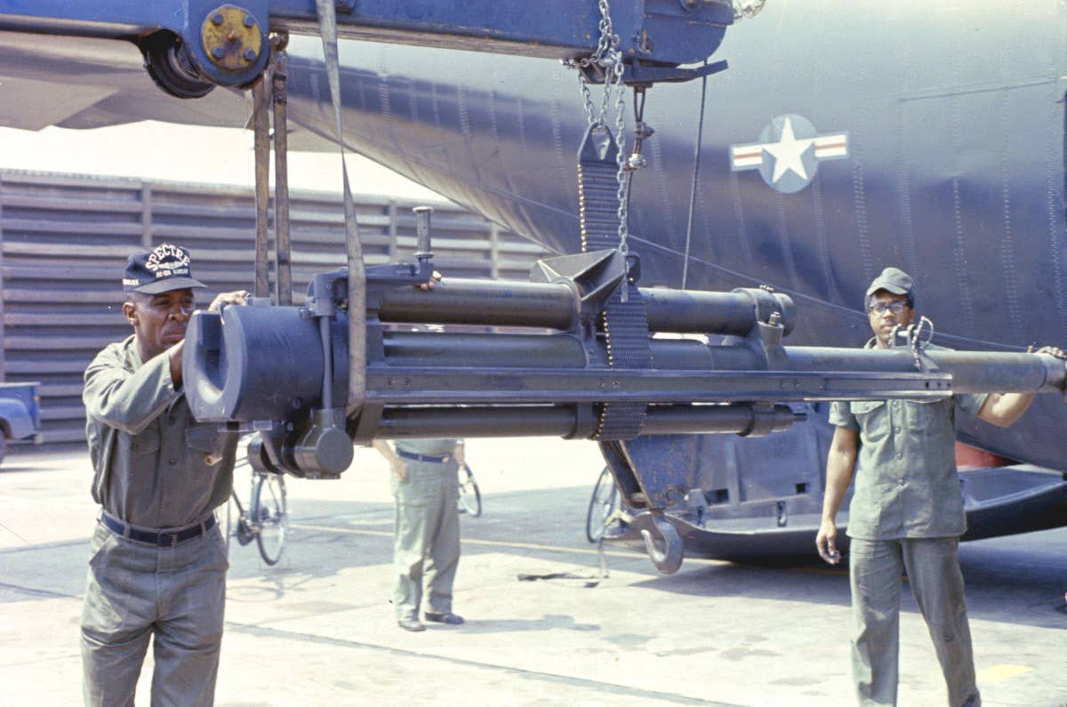 A Vietnam War-era picture showing an M102 howitzer removed from an AC-130E Pave Aegis gunship.