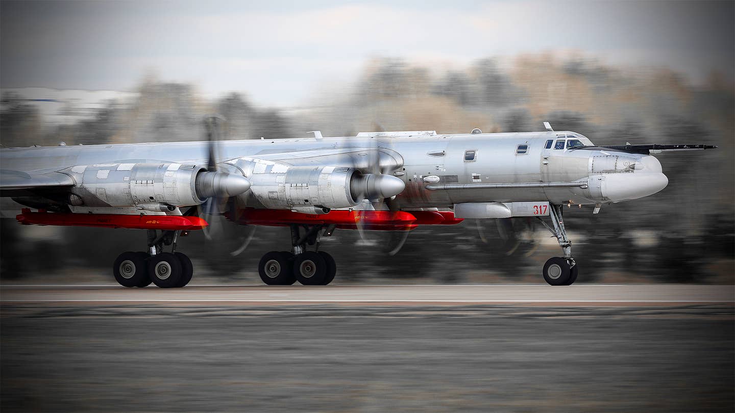 Russia long-range aviation bomber ukraine
