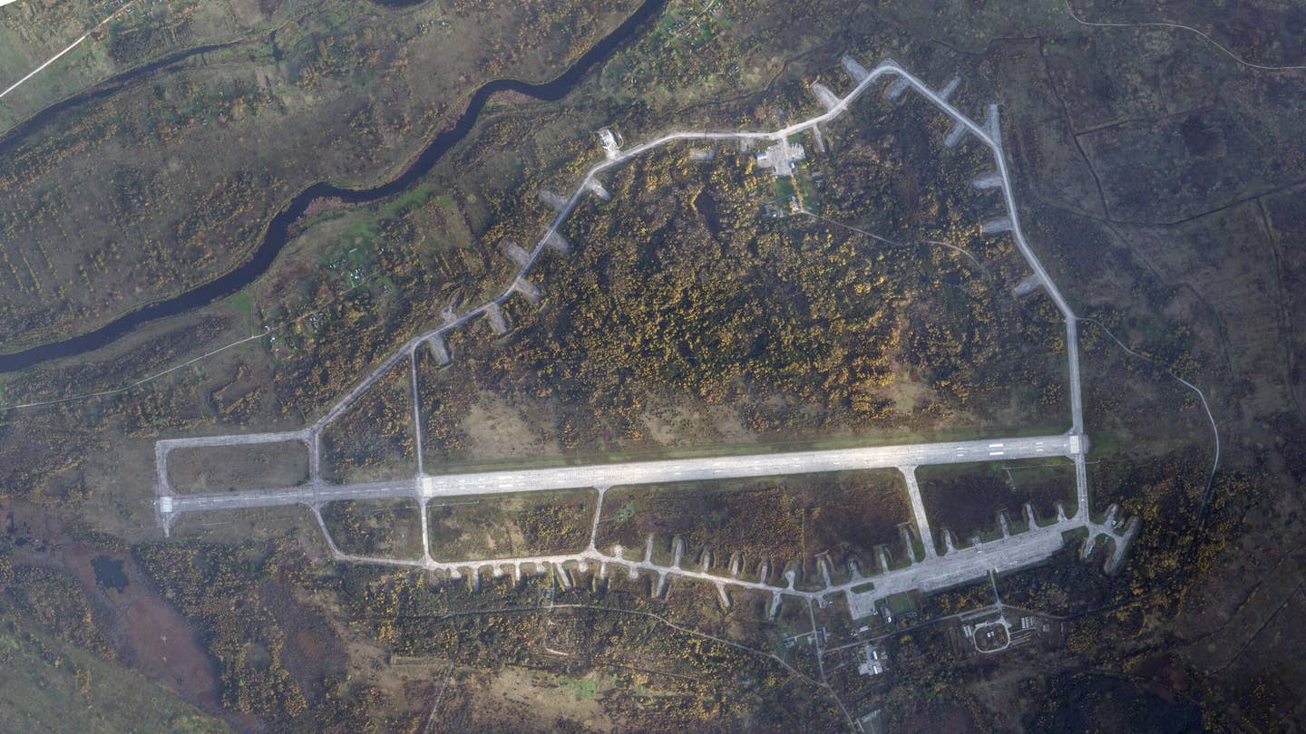 Ostrov Air Base (also known as Veretye) in the Pskov region, seen in a satellite image dated October 15, 2022. <em><em>PHOTO © 2022 PLANET LABS INC. ALL RIGHTS RESERVED. REPRINTED BY PERMISSION</em></em>