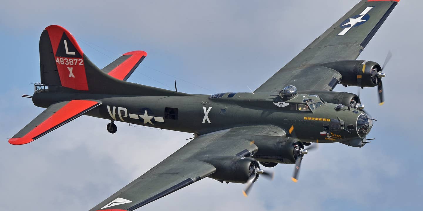 B-17 In Horrific Mid-Air Collision At Dallas Airshow (Updated)