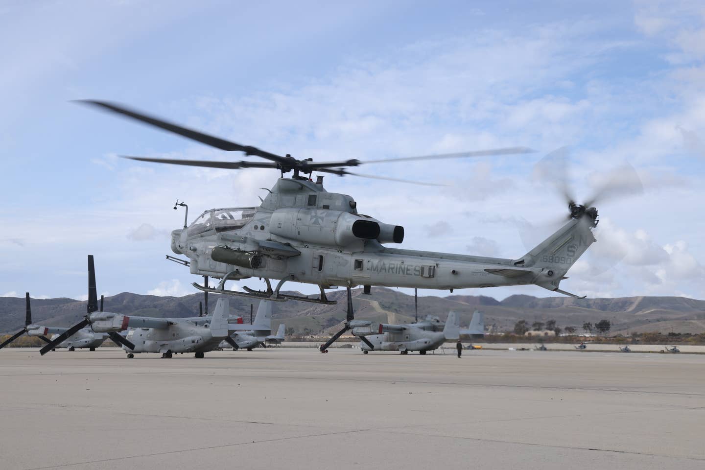 An AH-1Z lands at Camp Pendleton during Steel Knight. (James Deboer/Author)