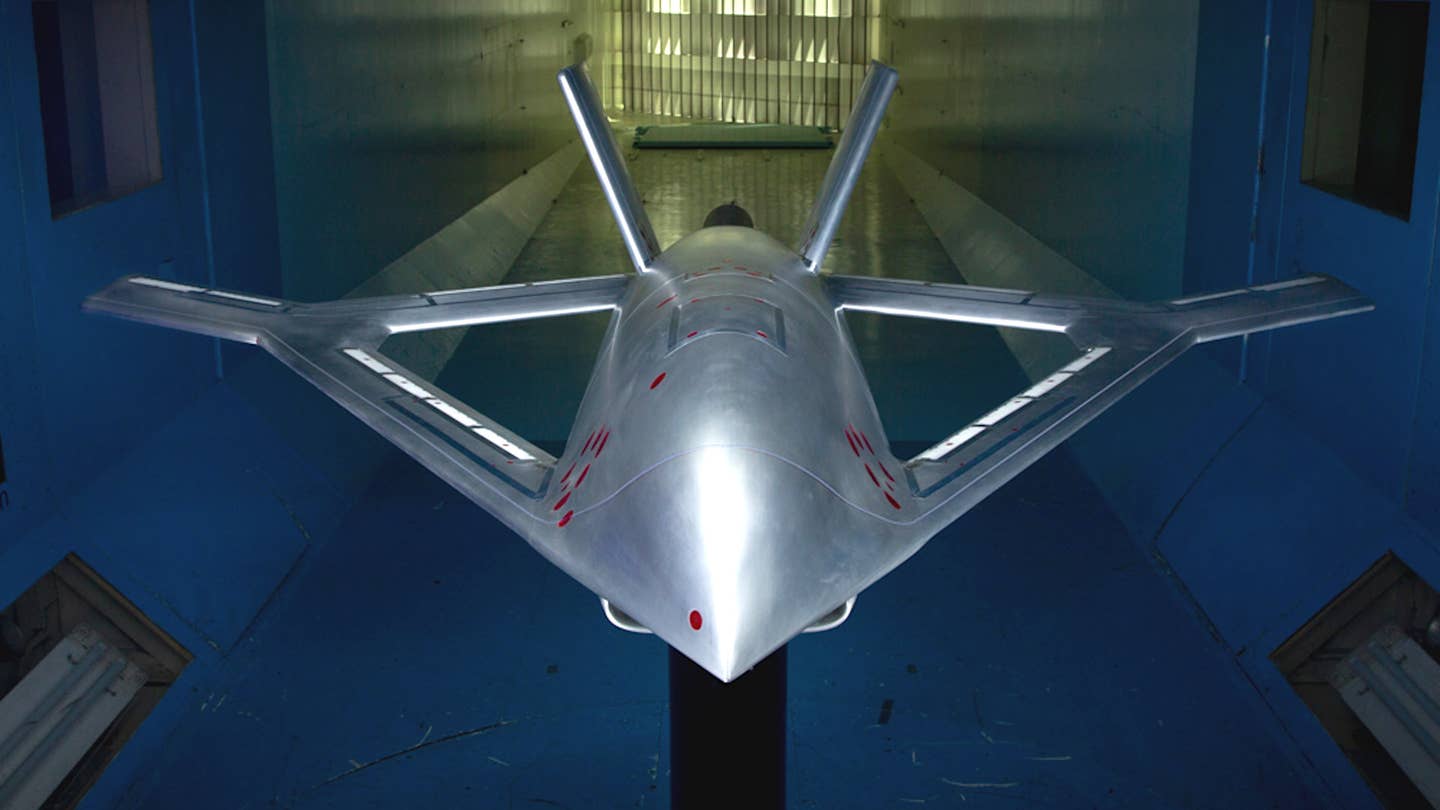 A subscale wind tunnel model of Aurora Flight Sciences' CRANE X-plane design. <em>Aurora Flight Sciences</em>