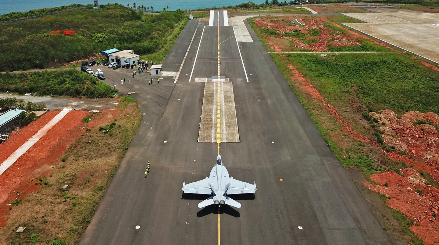 Boeing’s F/A-18 Super Hornet undergoing operational demonstration tests at Indian Naval Station Hansa in Goa, India.&nbsp;<em>Indian Navy</em>