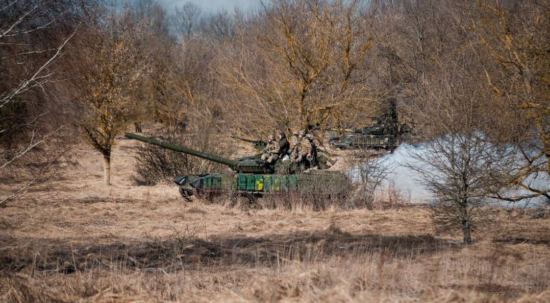 Defense Forces of Ukraine tank training during exercises in the Kyiv region.&nbsp;(Command of the United Forces of the Armed Forces of Ukraine photo)
