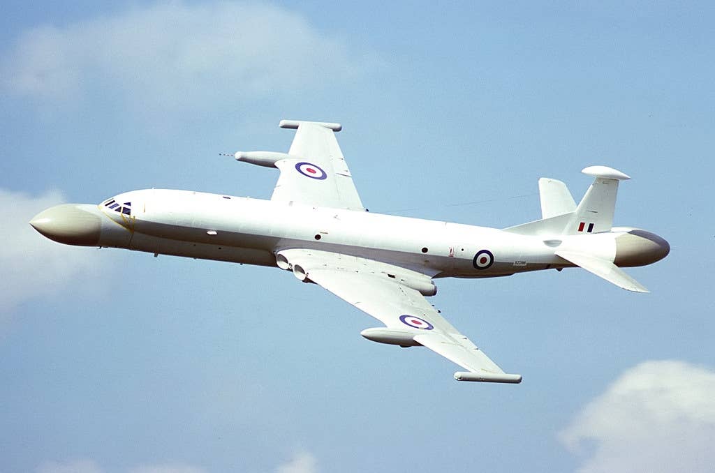A Nimrod AEW3, one of a small batch of Nimrod aircraft converted to this configuration before the program was abandoned in favor of the U.S-built E-3 Sentry AWACS. <em>Mike Freer/Wikimedia Commons</em>