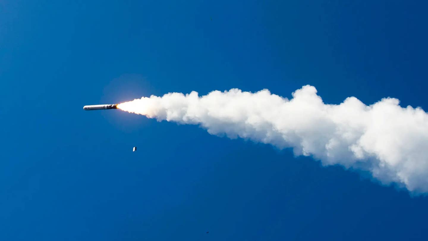 A Tomahawk cruise missile after launch. <em>USN</em>