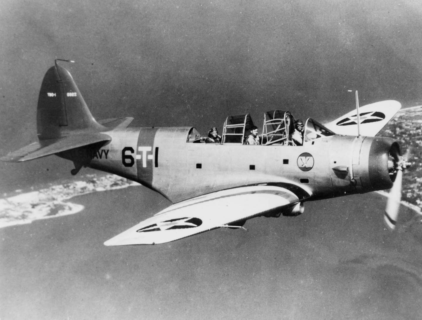U.S. Navy Douglas TBD-1&nbsp;Devastator&nbsp;(BuNo 0322) of Torpedo Squadron Six (VT-6) pictured in flight, probably over Virginia, c. 1938/39. <em>U.S. Navy</em>