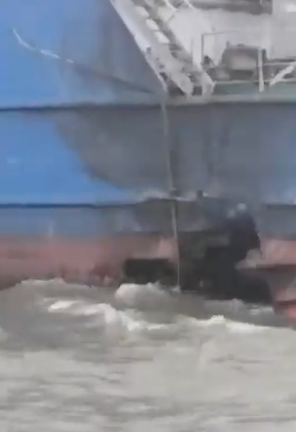 Another view of the hole in the tanker’s hull. <em>capture via Twitter</em>