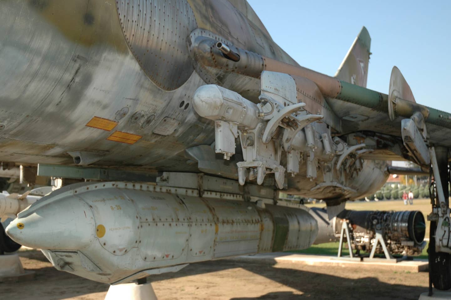 A KKR-1T reconnaissance pod mounted on a Hungarian Su-22 preserved in a museum. <em>VargaA/Wikimedia Commons</em>