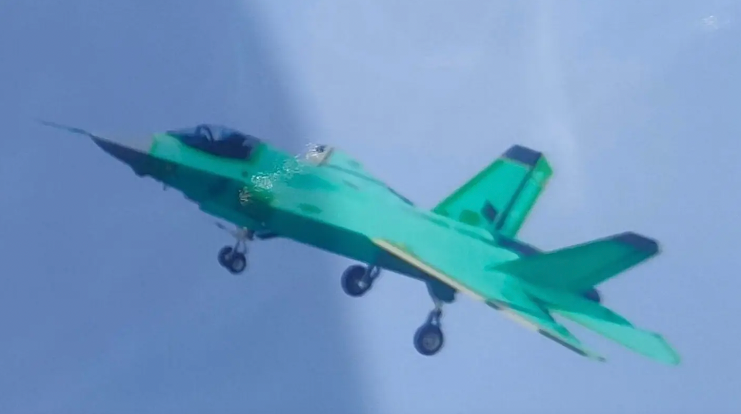 The navalized J-35 features a characteristic revised canopy configuration.&nbsp;<em>Chinese Internet</em>