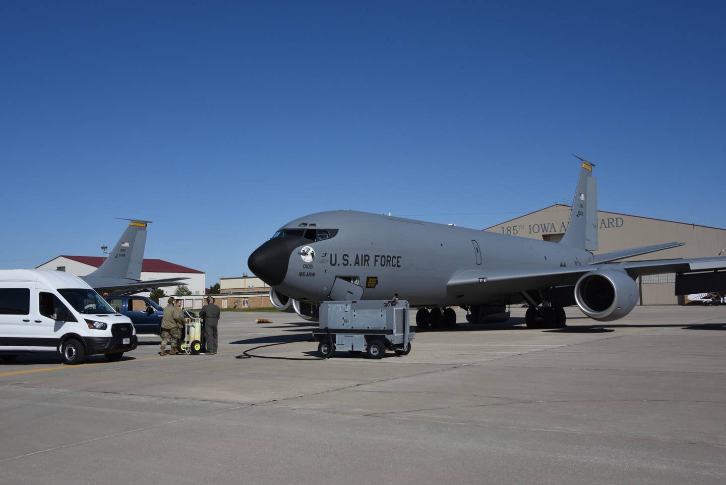 KC-135R tail number 58-0109 in front of the main hangar in Sioux City, Iowa on October 16, 2021. <em>U.S. Air National Guard photo Senior Master Sgt. Vincent De Groot</em>