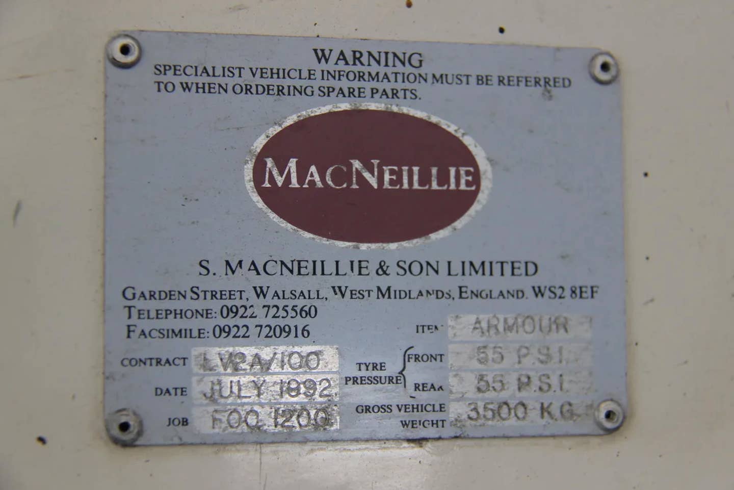 MacNellie's plate fixed to K256RKN's interior. <em>Brightwells Ltd., U.K.</em>