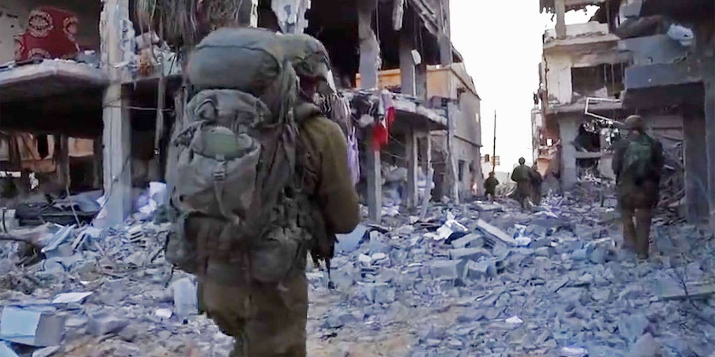 IDF pushing into gaza city