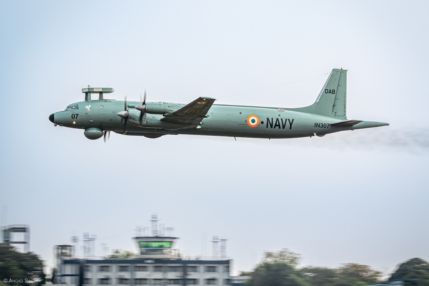 The Il-38’s final flypast was the lowest ever seen! <em>Angad Singh</em>
