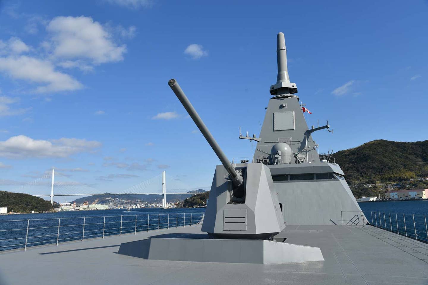 JS<em> Noshiro</em>'s forward Mark 45 127mm naval gun system. <em>Japan Ministry of Defense</em>