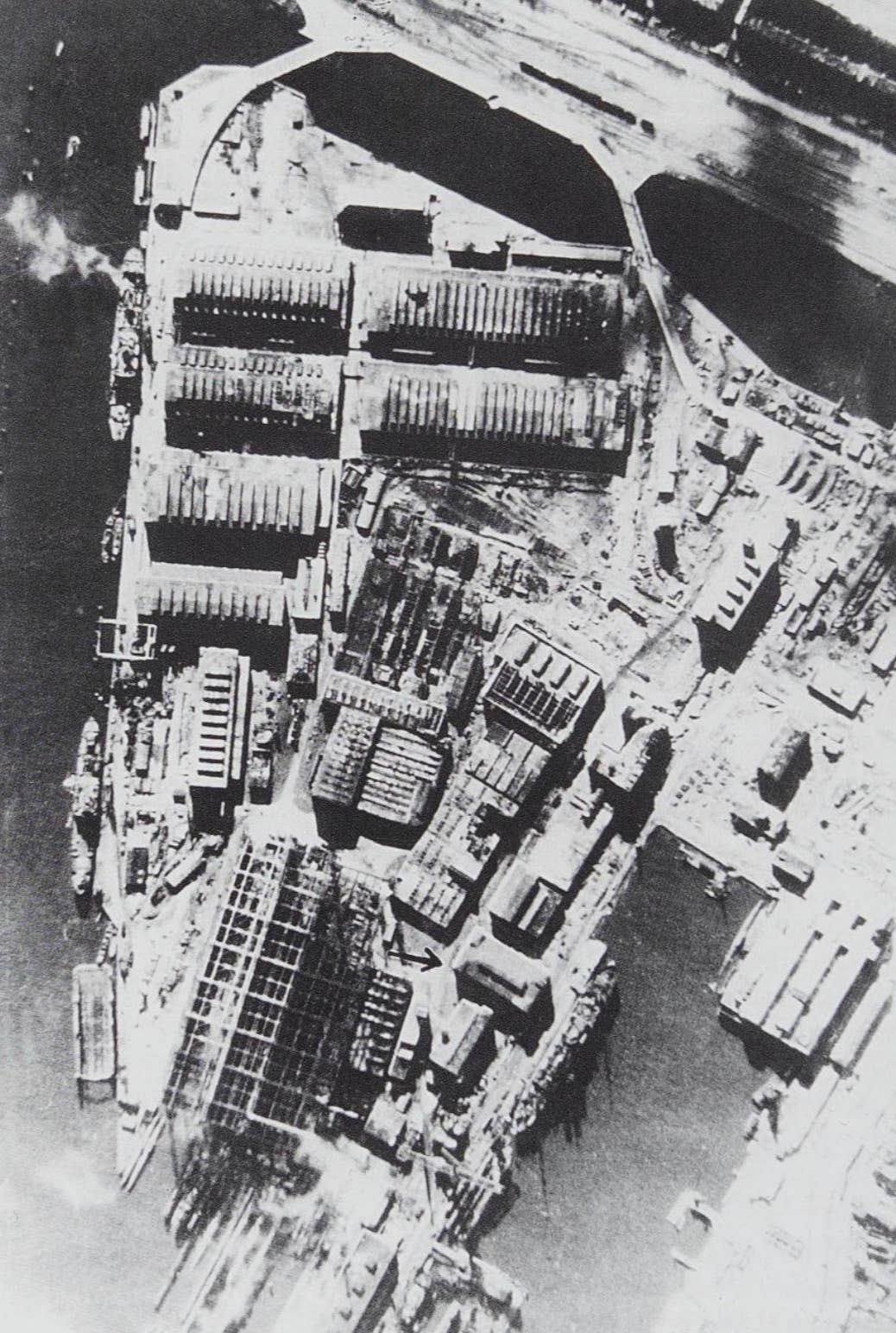 Elbe II seen from the air, likely early on in the war, in the right hand corner. <em>Jak P. Mallmann Showell </em>