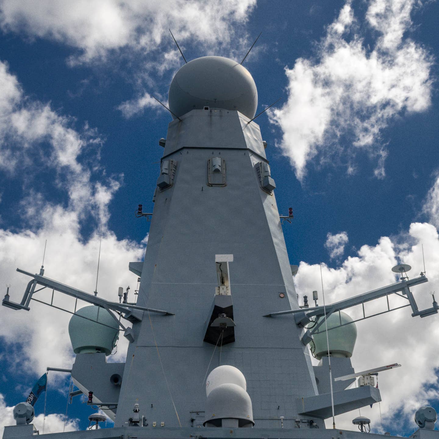 The Sampson multi-function active electronically scanned array radar on HMS <em>Daring</em>. <em>Hpeterswald/Wikimedia Commons</em>