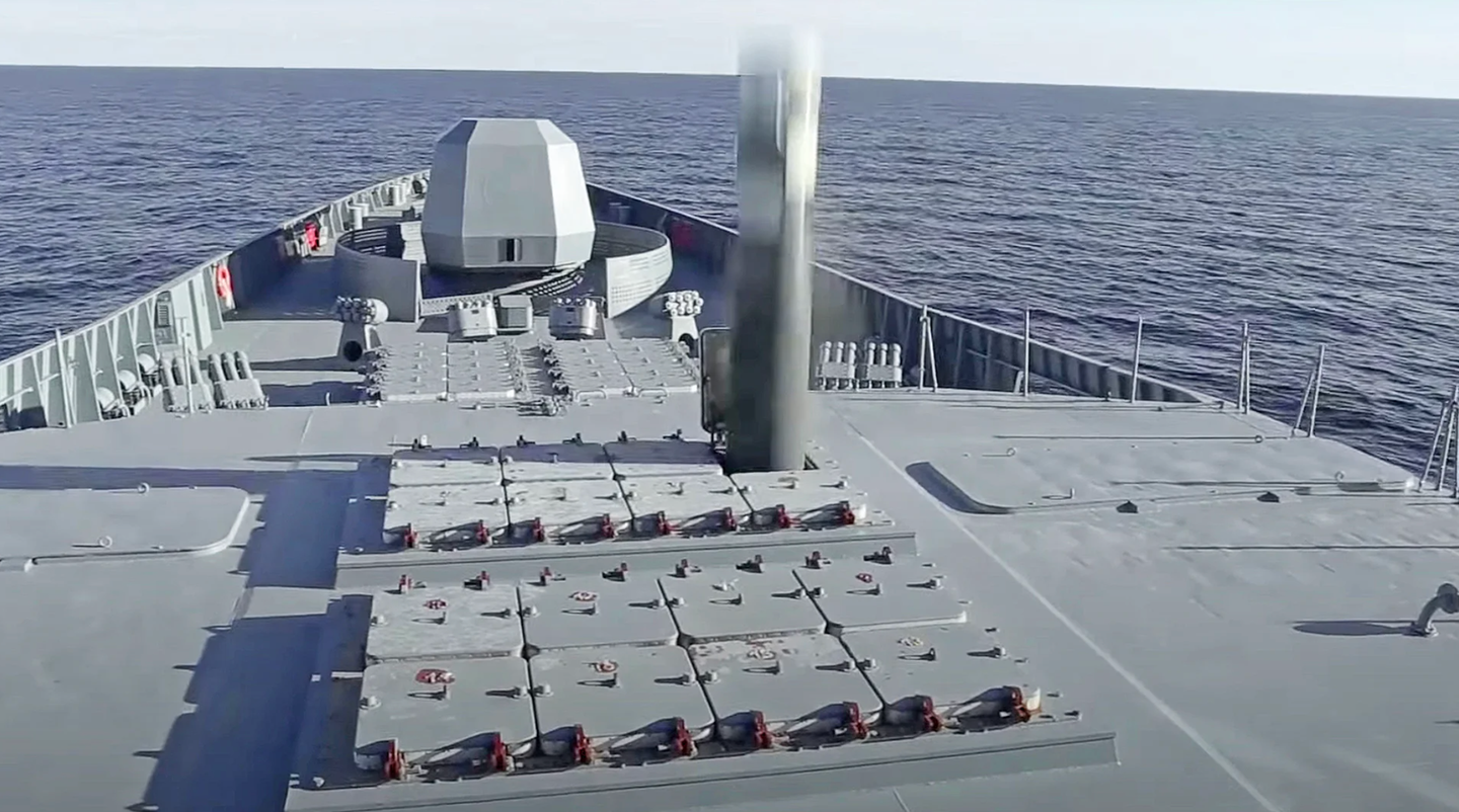 A still from Russian Ministry of Defense footage shows a missile fired from the 16-cell 3S14 vertical launch system on the foredeck of the frigate&nbsp;<em>Admiral Gorshkov</em>, underway in the White Sea. This was the first official imagery purporting to show Zircon. <em>Russian Ministry of Defense capture</em><br>