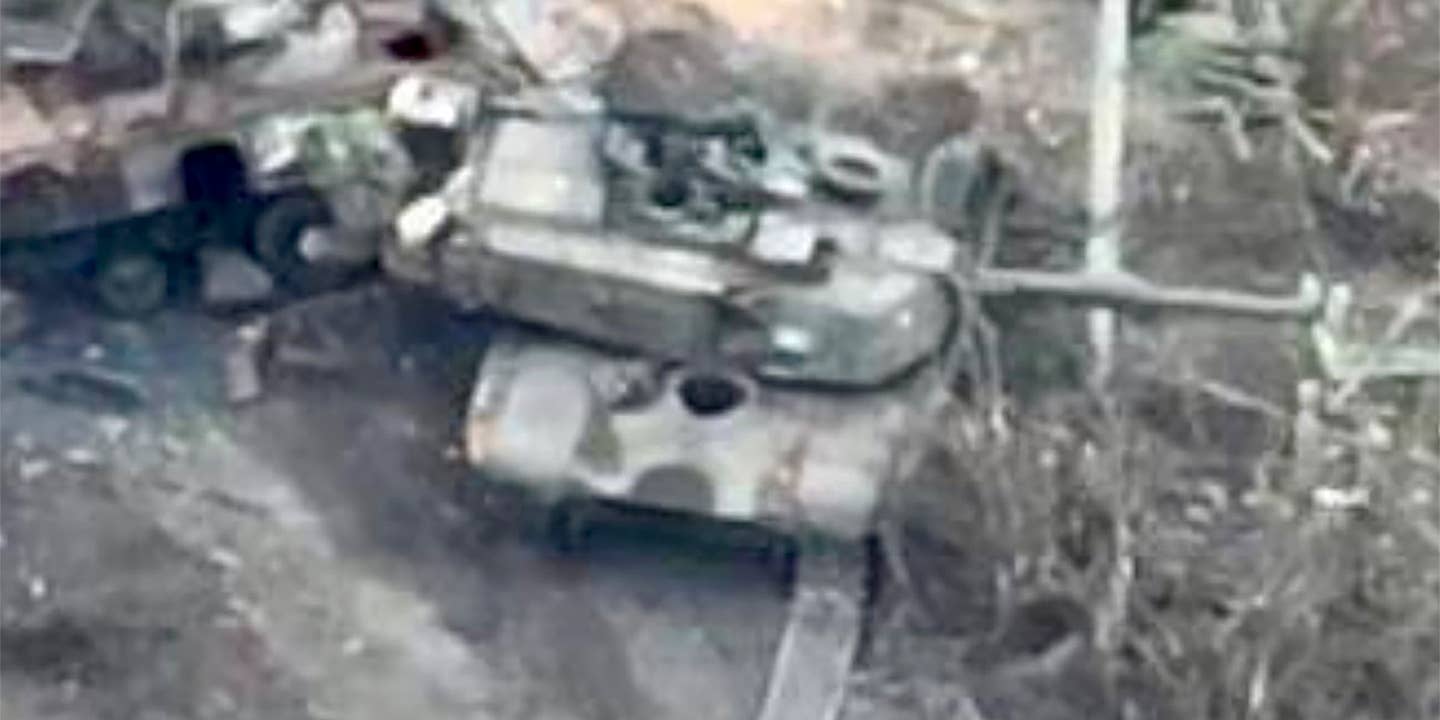 M1 Abrams lost on the battlefield in Ukraine after hitting a mine.
