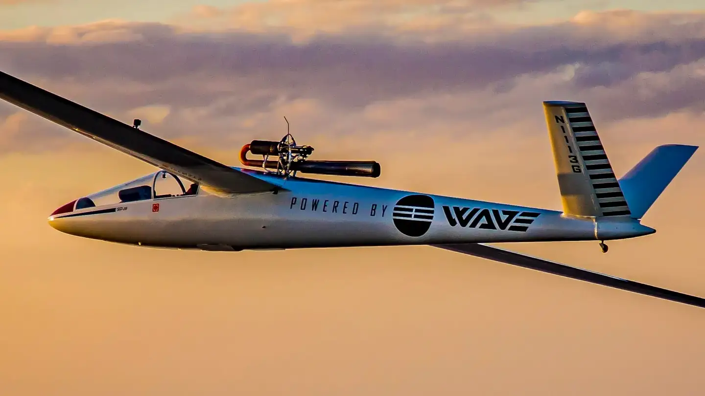 A Schreder glider is tested with a Wave Engine pulsejet engine.&nbsp;<em>Wave Engine Corp.</em>