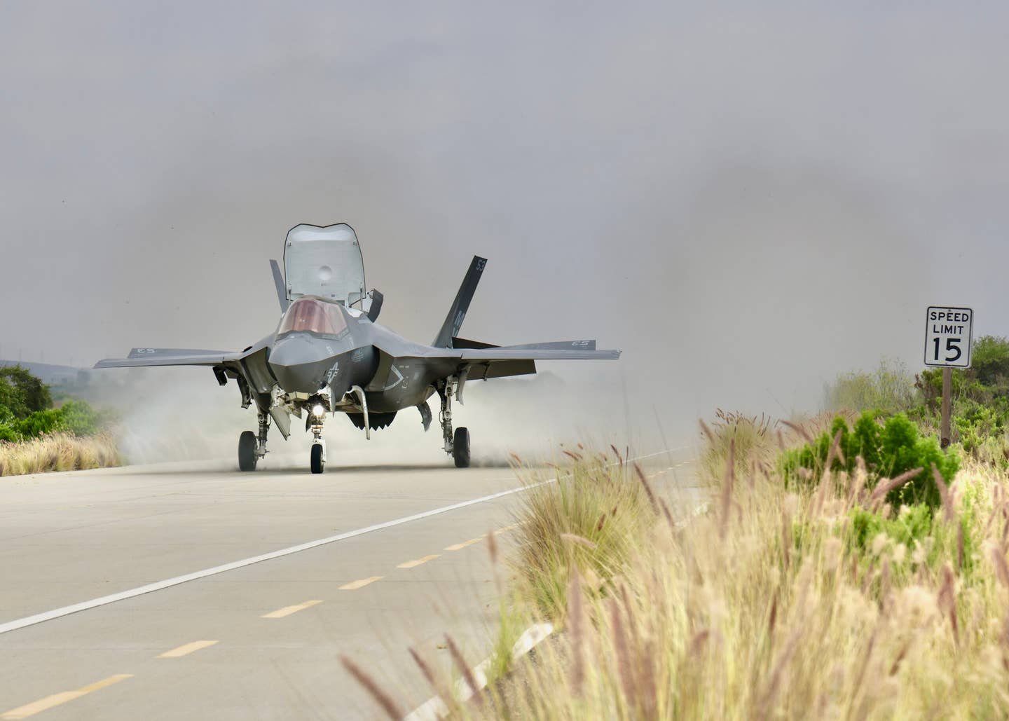 VMX-1 F-35B rolling out on the highway. (James Deboer)