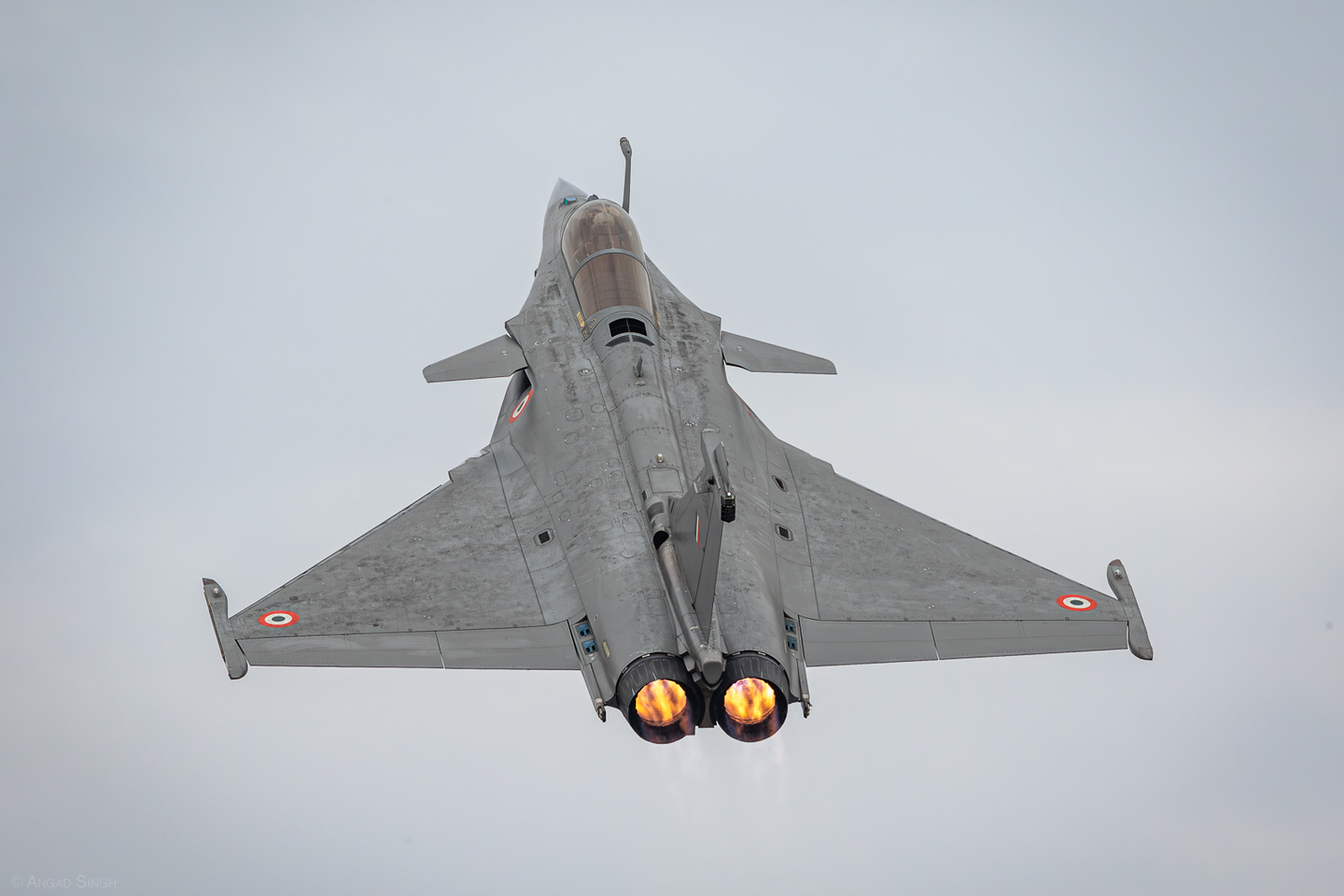 A Rafale EH gets airborne for the range in overcast weather. <em>Angad Singh</em>