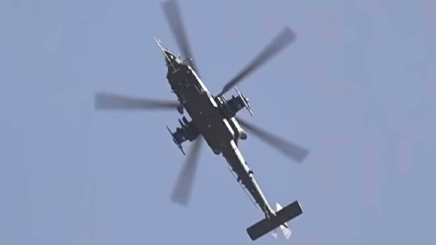 One of the first photos of the new attack helicopter rumored to be designated Z-21. <em>Chinese internet</em>