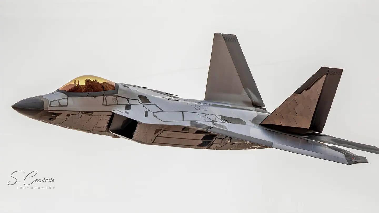 An example of one of the mirror-like coatings that have been observed on F-22s, as well as other U.S. stealth tactical jets, in recent years. <em>Santos Caceres</em>