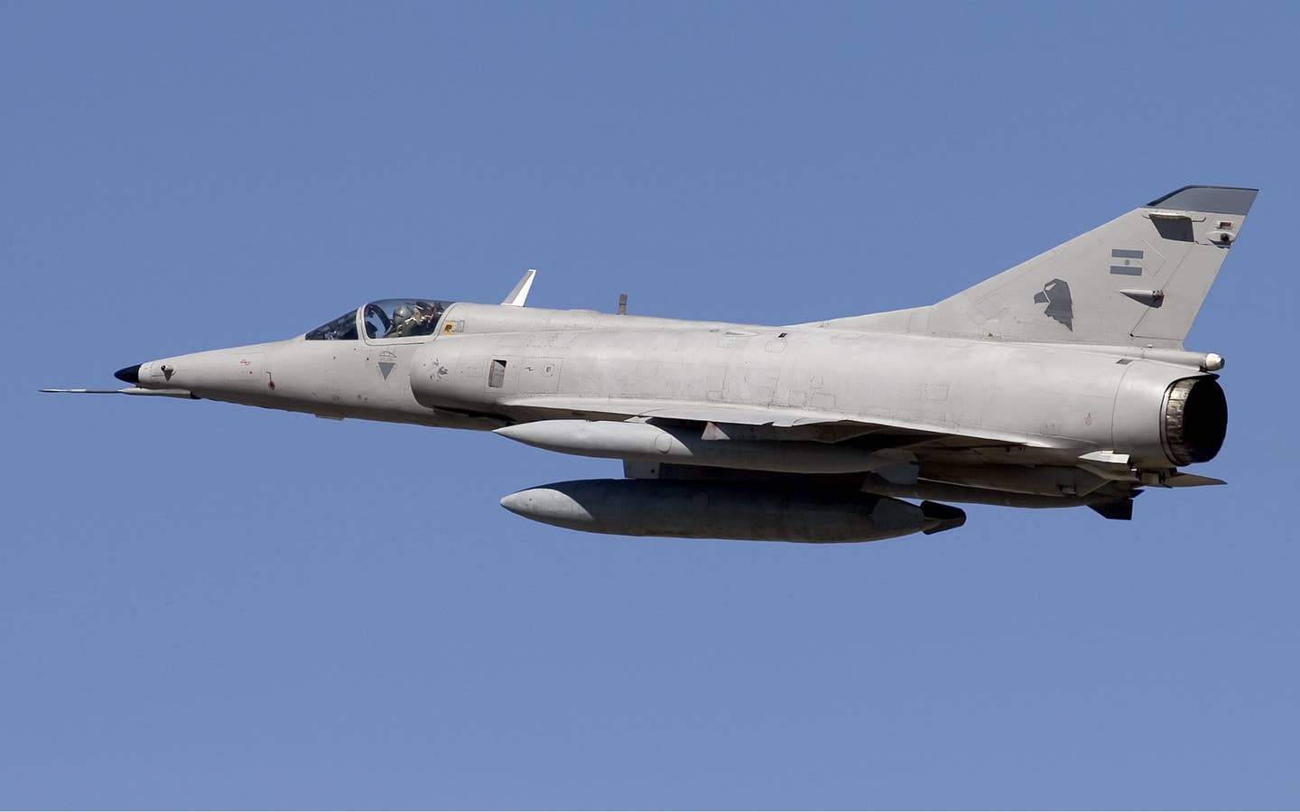 One of the last Argentine Air Force Mirages: A Mirage 5PA upgraded to Mara standard, seen in November 2005. <em>Chris Lofting</em>