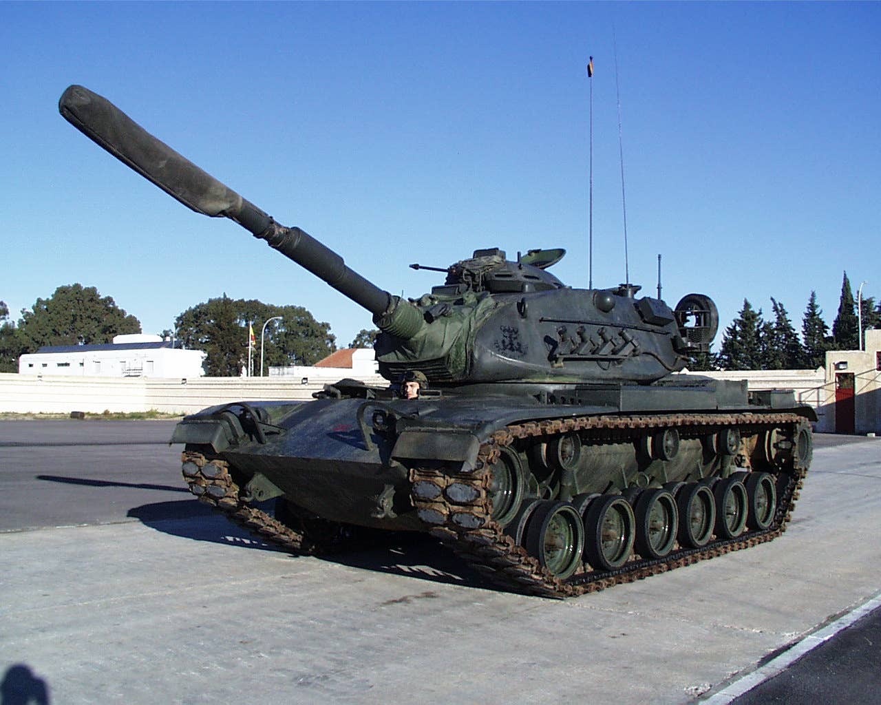 A Spanish Marine Infantry M60A3 TTS Main Battle Tank (MBT). <em>G36 via Wikimedia Commons</em>