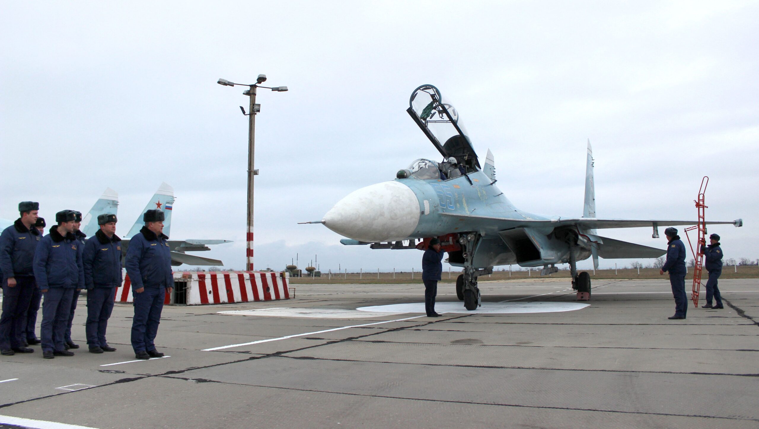 A Russian Su-27 SM fighter jet lands on the airfield of Belbek military airport outside Sevastopol on November 26, 2014. Crimean military air forces were reinforced by ten Russian SU-27 SM and four SU-30 fighter jets today. NATO's top military commander warned Wednesday that Russia's "militarisation" of the annexed Crimea peninsula could be used by Moscow to exert control across the whole Black Sea region. AFP PHOTO / YURI LASHOV (Photo by Yuriy LASHOV / AFP) (Photo by YURIY LASHOV/AFP via Getty Images)
