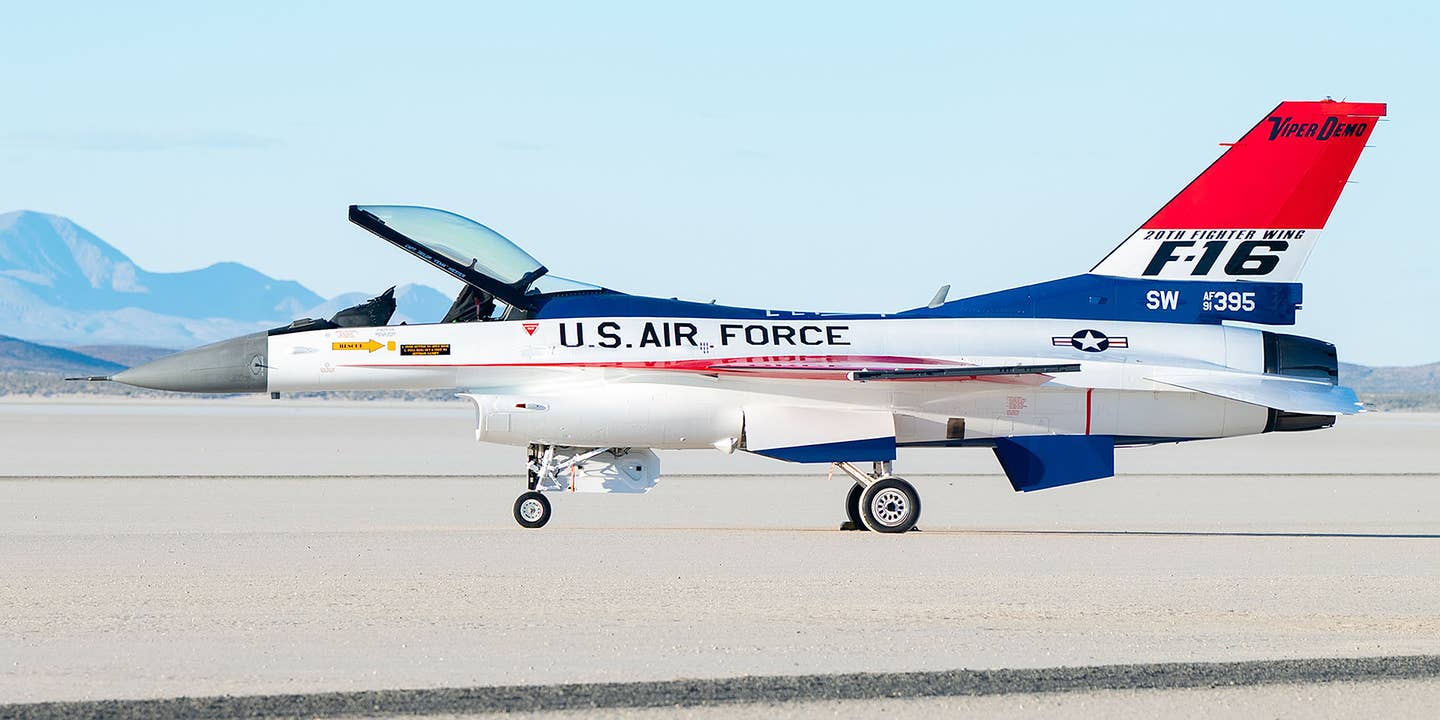 The Viper Demo team has painted their jet in the YF-16's scheme to commemorate the type's 50th anniversary.