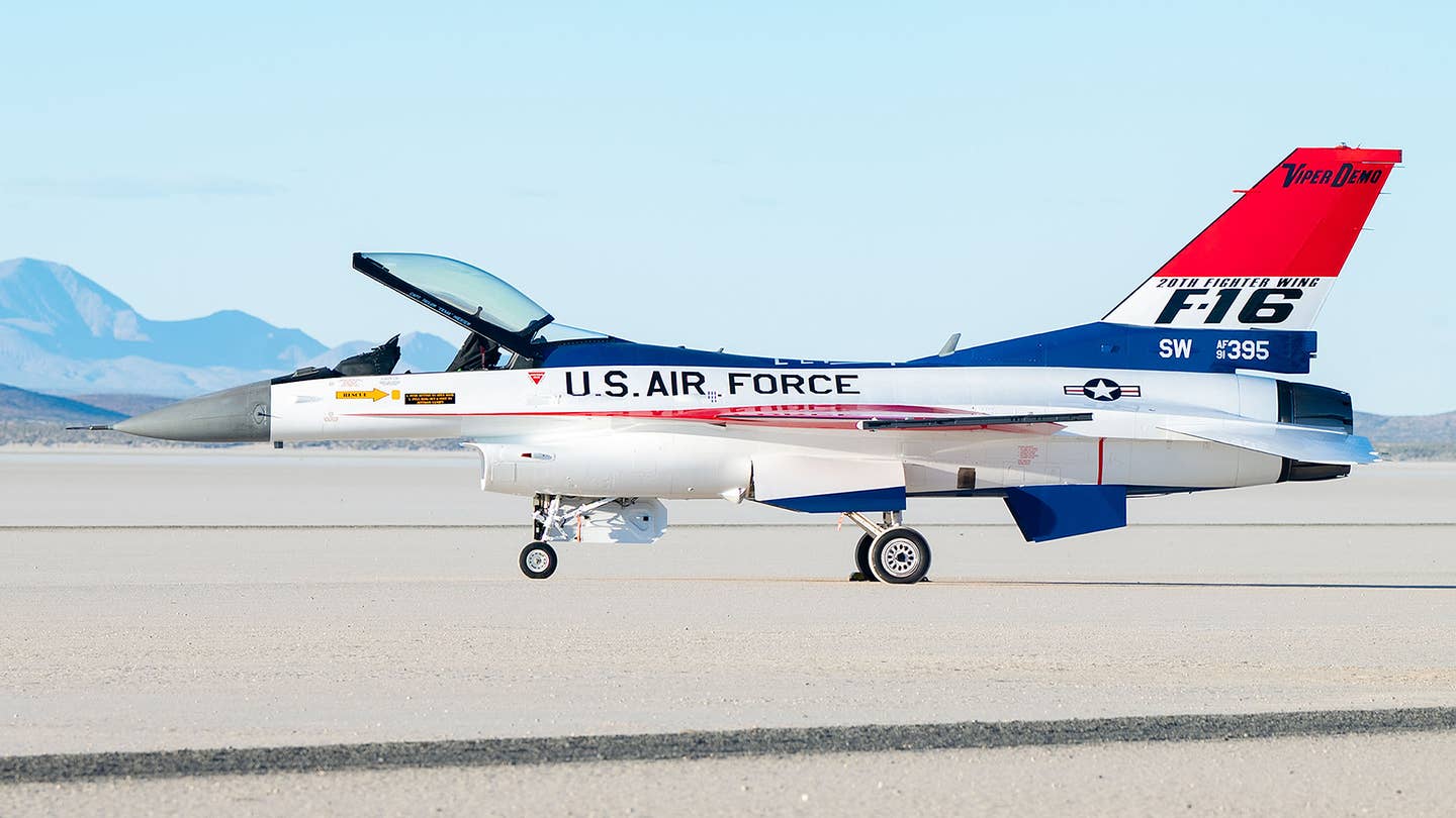 The Viper Demo team has painted their jet in the YF-16's scheme to commemorate the type's 50th anniversary.
