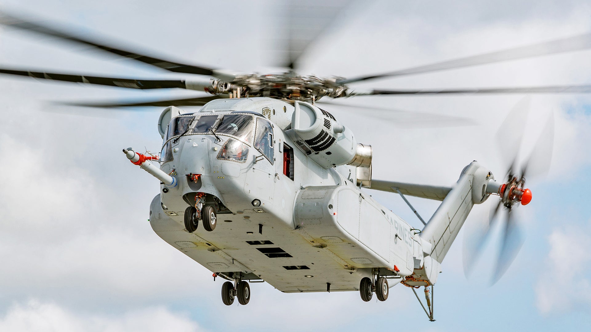 The USMC’s New CH-53K King Stallion Is One Royally Expensive Helicopter