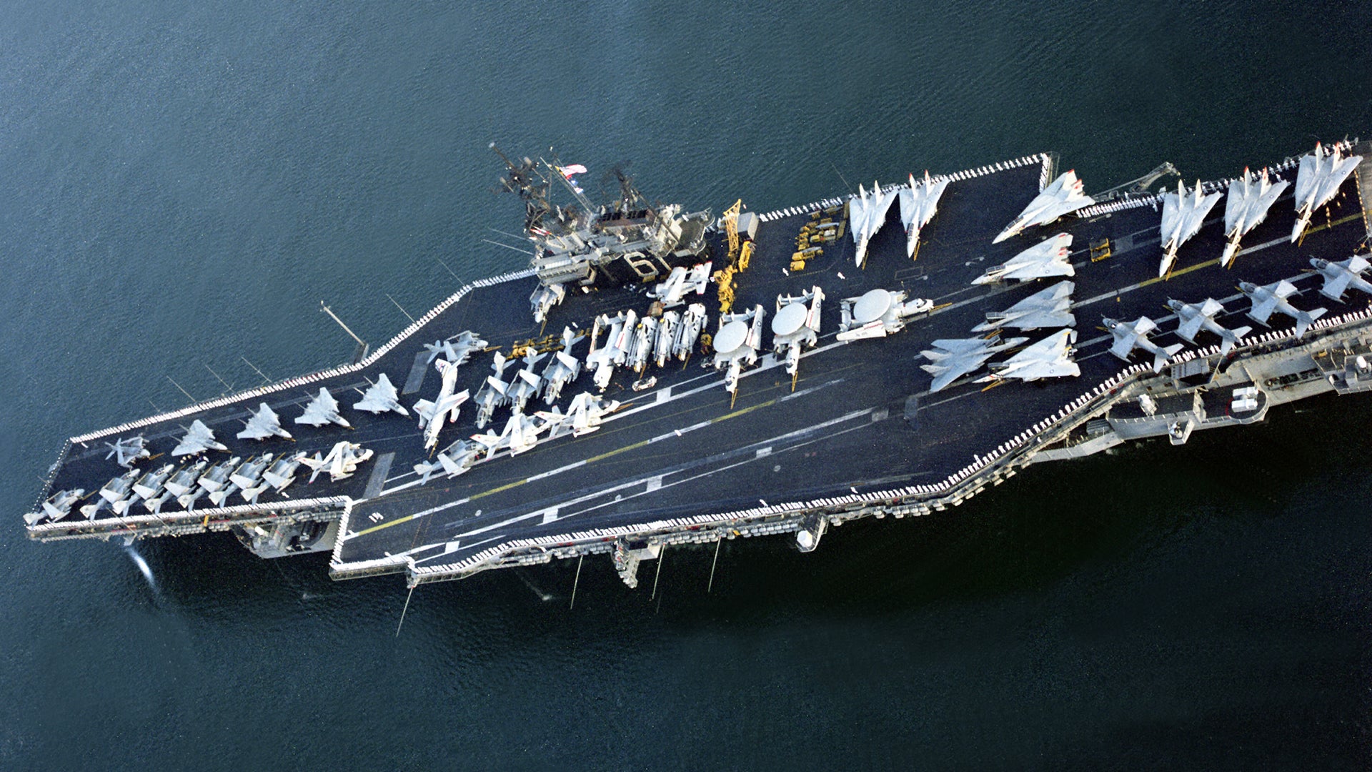 The USS Ranger Sailed With A Unique “Grumman Air Wing” In The Mid 1980s