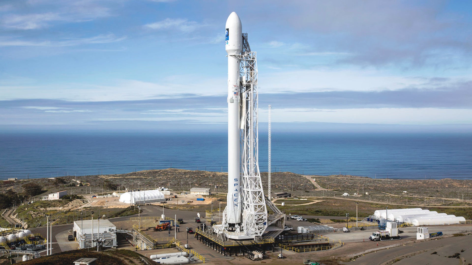SpaceX Is About to Launch A Mysterious Northrop Grumman Spacecraft Called “Zuma”