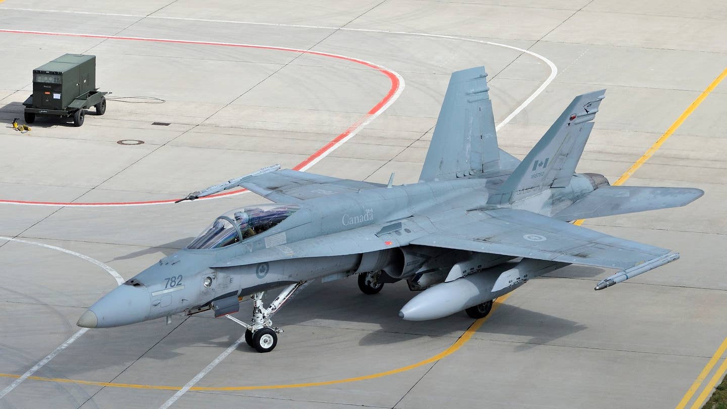 Super Hornet Will Compete In Canada’s Fighter Contest As US Navy Funds Conformal Fuel Tanks