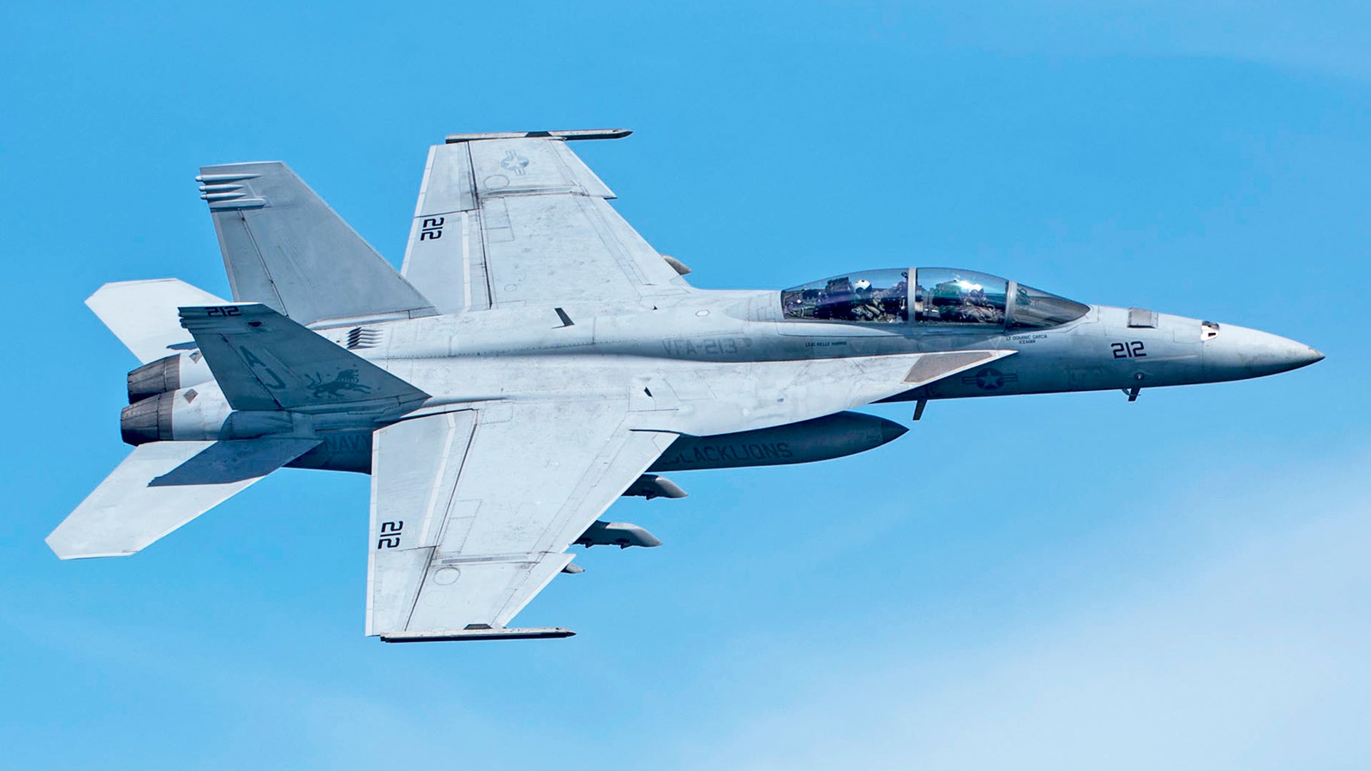 Navy F/A-18F Super Hornet Belonging To VFA-213 ‘Black Lions’ Crashed Off Key West (UPDATED)